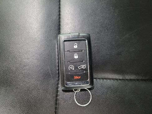 Used 2023 Jeep Grand Cherokee 4WD 4xe image 32