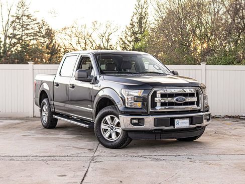 Used 2015 Ford F150 XLT AWD/4WD image 3