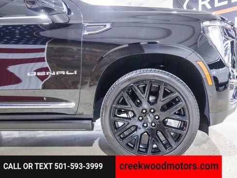 Used 2025 GMC Yukon Denali Ultimate AWD/4WD image 33