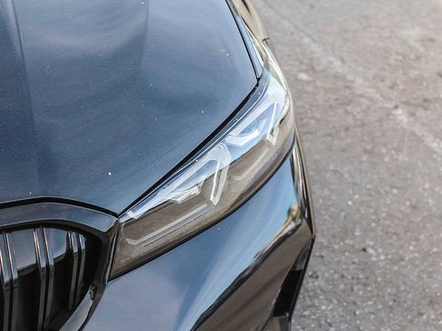 Used 2023 BMW 330e w/ M Sport Package image 10