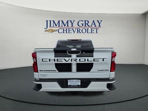 Used 2021 Chevrolet Silverado 1500 Custom w/ Rally Edition AWD/4WD image 4