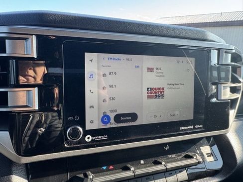 Used 2022 Toyota Tundra SR5 image 3