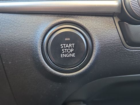Used 2021 MAZDA MAZDA3 s FWD image 36