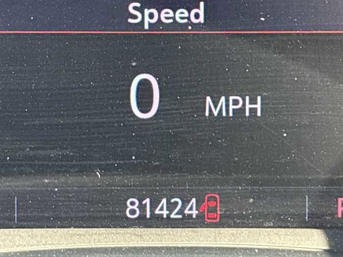 Certified 2020 Chevrolet Traverse LT w/ Driver Confidence II Package image 12