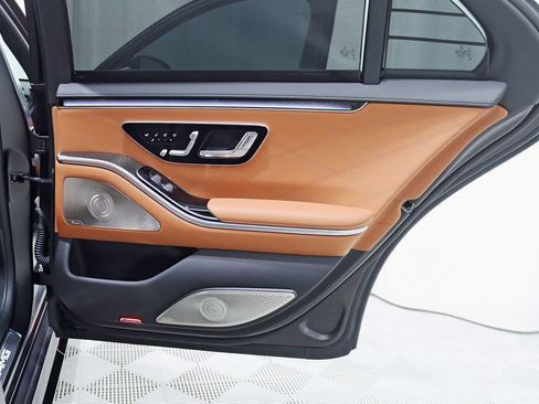 Used 2024 Mercedes-Benz S 63 AMG S image 46