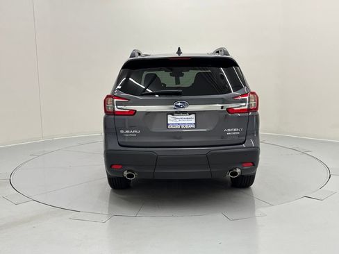 New 2025 Subaru Ascent Limited image 4