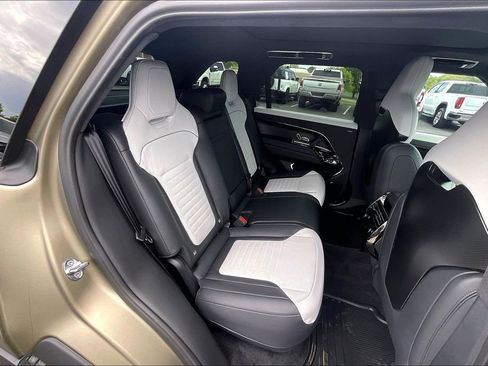 Used 2024 Land Rover Range Rover Sport SV Edition One Carbon Bronze image 27