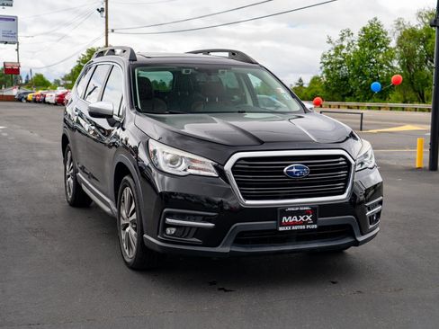 Used 2019 Subaru Ascent Touring w/ Popular Package #3 AWD/4WD image 2