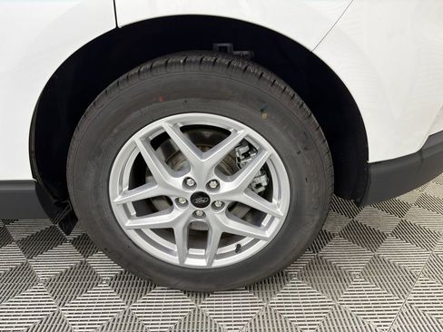 Used 2024 Ford Edge SEL image 20