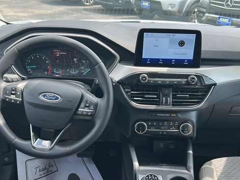 Used 2022 Ford Escape SE w/ Convenience Package image 21