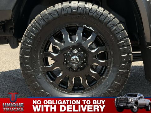 Used 2018 RAM 3500 Laramie w/ Cold Weather Group AWD/4WD image 14