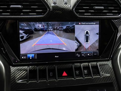 Used 2024 Lamborghini Urus Performante image 19