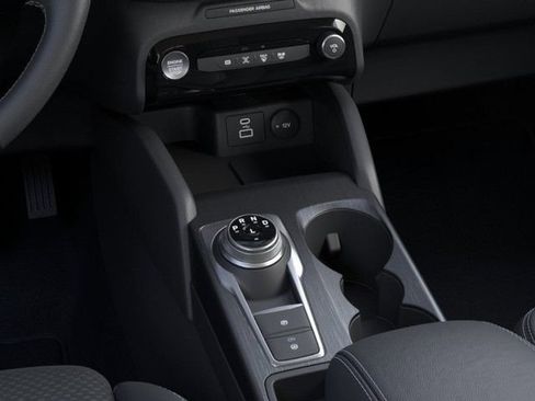New 2025 Ford Escape SE FWD image 15