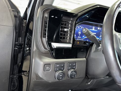 Used 2022 Chevrolet Silverado 1500 LT Trail Boss w/ LT Trail Boss Premium Package image 20