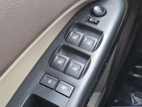 Used 2019 GMC Canyon SLT w/ Trailering Package image 25