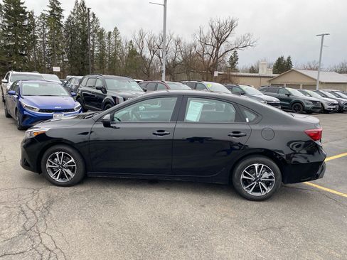 Certified 2024 Kia Forte LXS w/ LXS Technology Package image 5