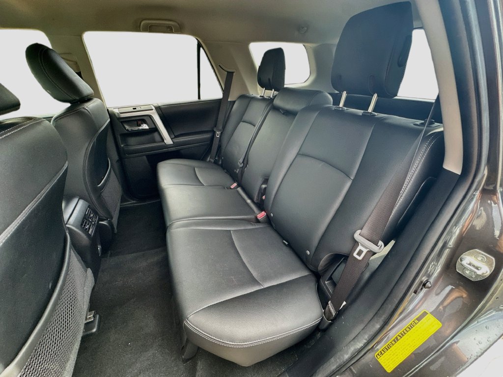 Used 2022 Toyota 4Runner TRD Sport AWD/4WD image 22