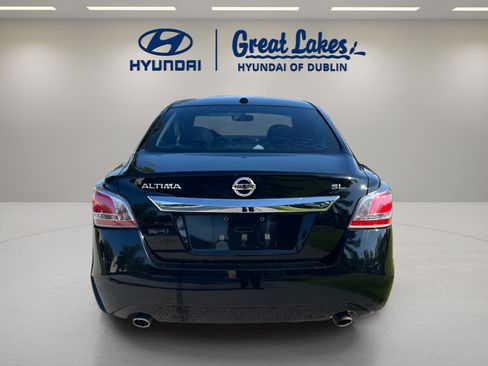 Used 2015 Nissan Altima 2.5 SL w/ Moonroof Package FWD image 7