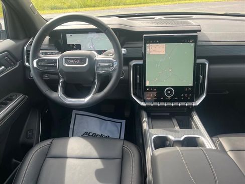 Used 2026 GMC Acadia Elevation w/ Black Edition FWD image 7