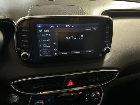 Used 2020 Hyundai Santa Fe Limited image 23