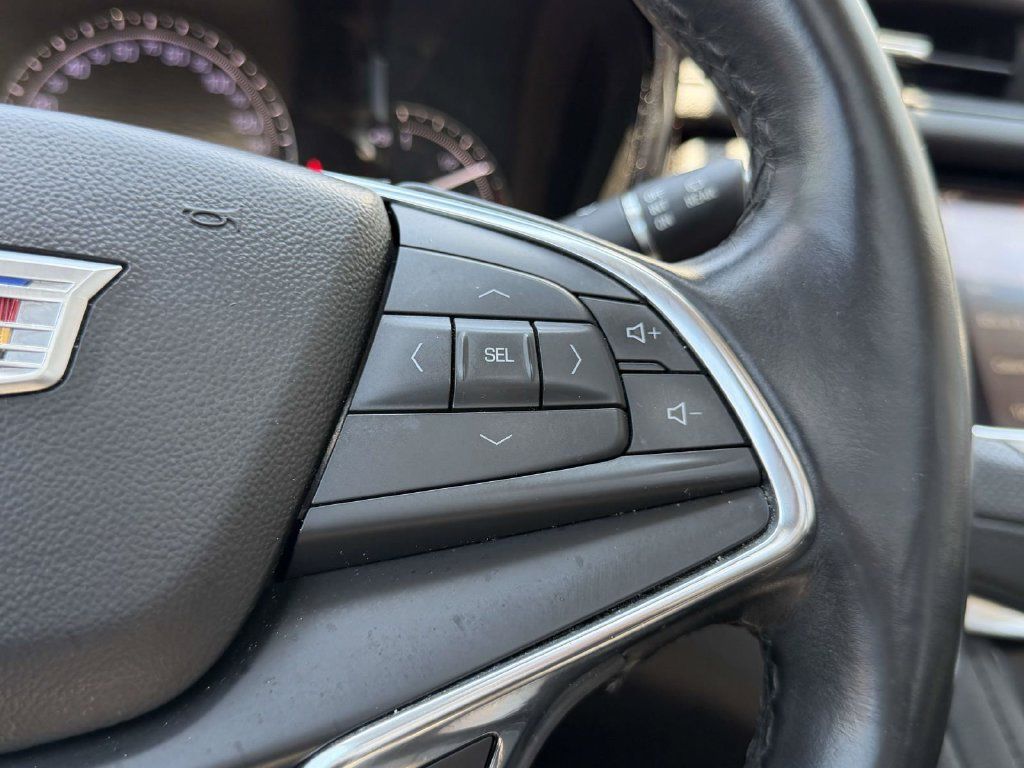 Used 2019 Cadillac XT5 Luxury AWD/4WD image 26