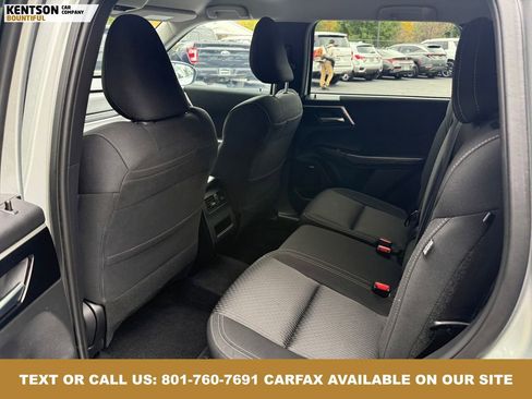 Used 2025 Mitsubishi Outlander ES image 32