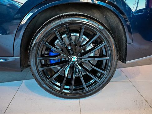 Used 2021 BMW X5 xDrive40i w/ M Sport Package image 46