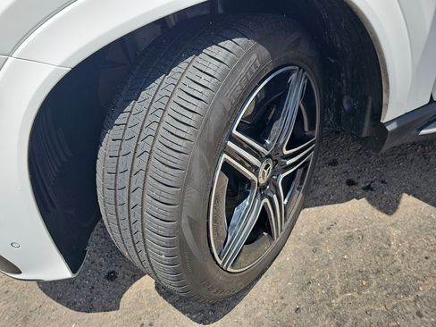 Used 2026 Mercedes-Benz GLE 450 4MATIC image 35