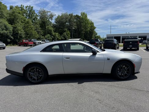 Used 2026 Dodge Charger Daytona Scat Pack AWD/4WD image 4