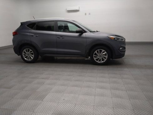 Used 2016 Hyundai Tucson SE w/ Option Group 02 FWD image 11