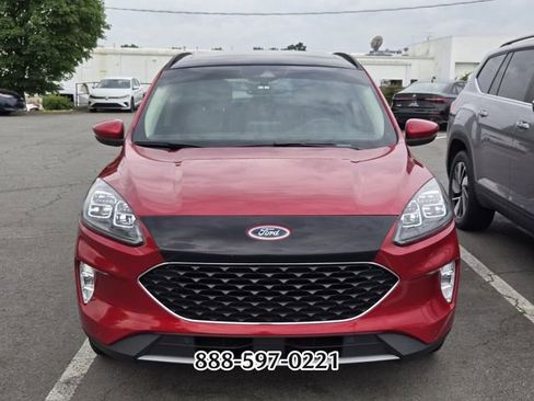 Used 2020 Ford Escape Titanium FWD image 12
