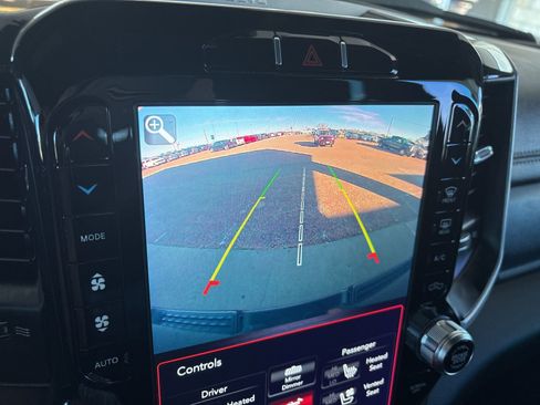 Used 2020 RAM 1500 Laramie image 17