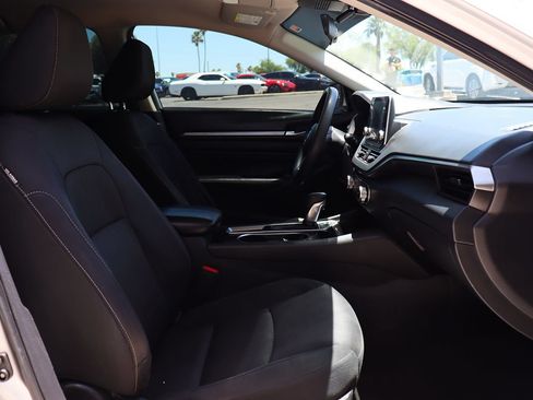 Used 2021 Nissan Altima 2.5 SV FWD image 34