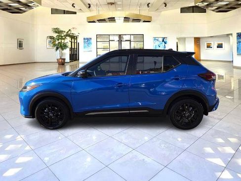 Certified 2023 Nissan Kicks SR w/ SR Premium Package FWD image 8