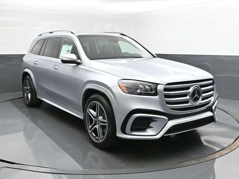 Used 2025 Mercedes-Benz GLS 450 4MATIC image 22