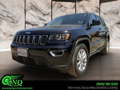 Used 2021 Jeep Grand Cherokee Laredo