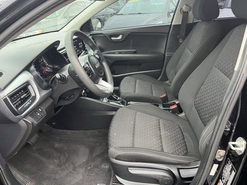 Used 2023 Kia Rio LX image 10