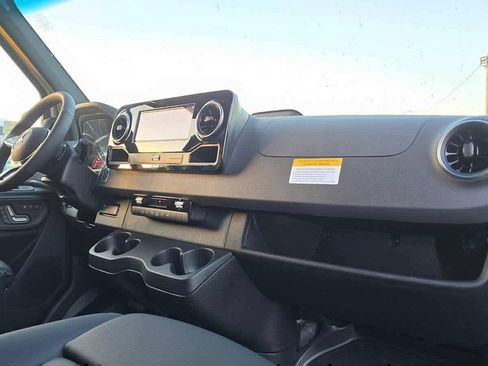 New 2026 Mercedes-Benz Sprinter 2500 image 12
