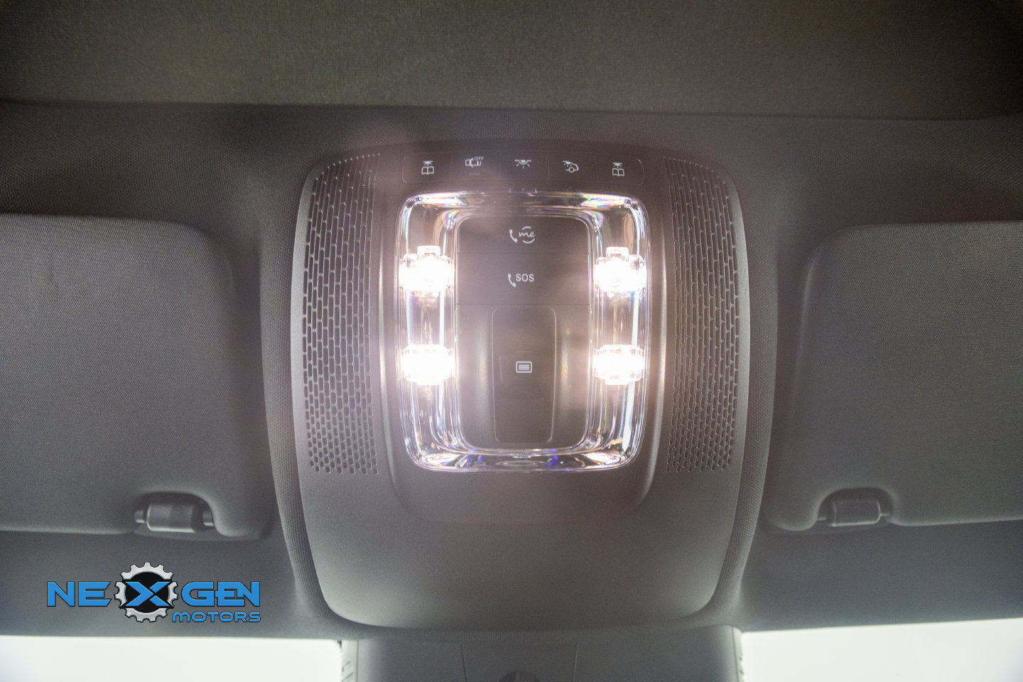 Used 2024 Mercedes-Benz GLA 35 AMG 4MATIC image 25