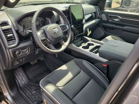 New 2026 RAM 1500 Laramie AWD/4WD image 21