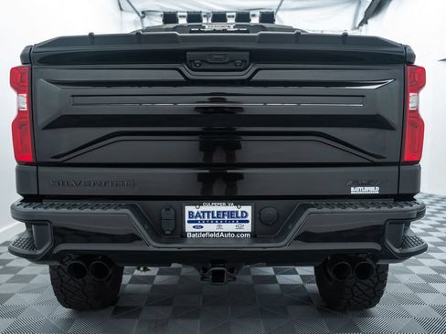 Used 2023 Chevrolet Silverado 1500 RST w/ Z71 Off-Road Package AWD/4WD image 6