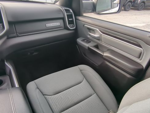 Used 2022 RAM 1500 Big Horn RWD image 15