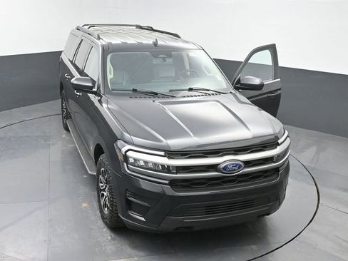 Used 2023 Ford Expedition Max XLT AWD/4WD image 36