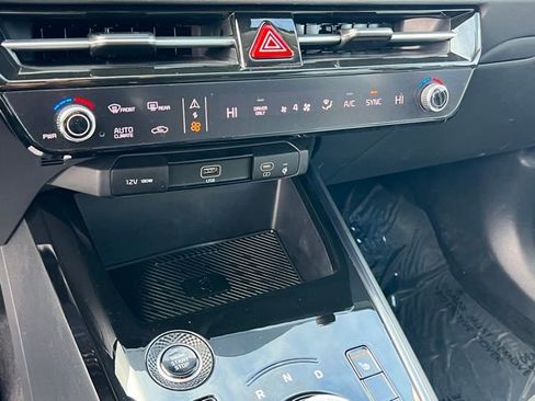 Certified 2023 Kia Niro EX w/ EX Cold Weather Package FWD image 20