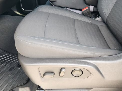 Used 2025 Chevrolet Silverado 1500 LT image 23