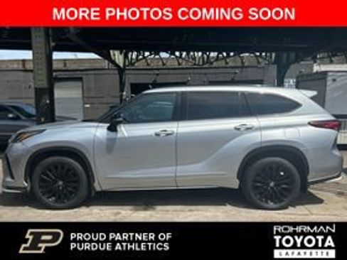 Used 2023 Toyota Highlander XSE AWD/4WD image 8