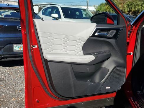 New 2026 Mitsubishi Outlander SEL FWD image 16