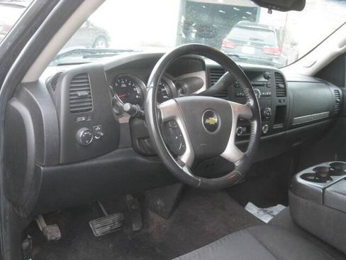 Used 2010 Chevrolet Silverado 1500 LT RWD image 10