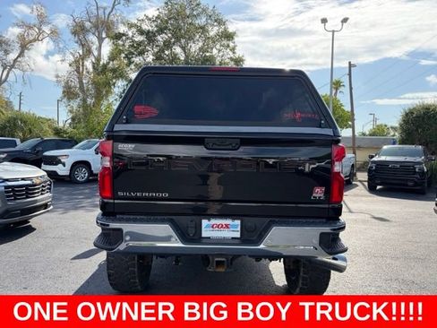 Used 2022 Chevrolet Silverado 2500 LTZ w/ LTZ Plus Package AWD/4WD image 5