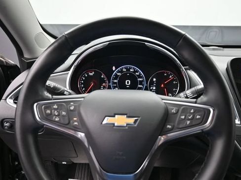 Used 2024 Chevrolet Malibu LT FWD image 20